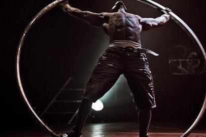 Découvrez le spectacle "Urban" de la compagnie Circolombia !