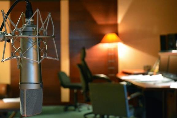 Devenez un pro de la voix-off grâce à La Voix Pub sur Casting.fr