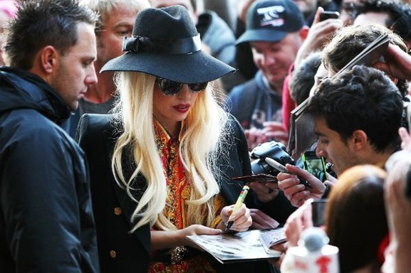 Lady Gaga bientôt au cinéma dans Machete Kills !