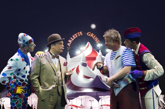History le nouveau spectacle du Cirque Arlette Gruss à Paris jusqu’au 14 décembre !