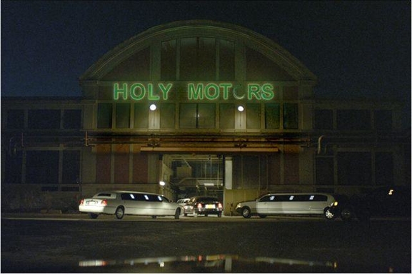 Le grand retour de Léo Carax avec son film "Holy Motors" le 4 Juillet au cinéma !
