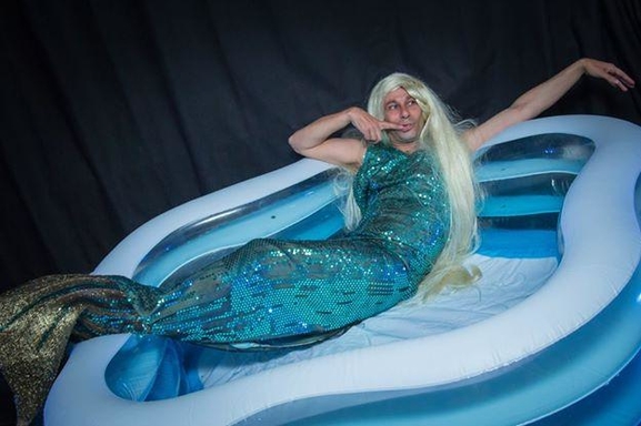 Ohé Matelots ! Grâce à Casting.fr replongez dans l'univers de la soirée Wato du 30 août