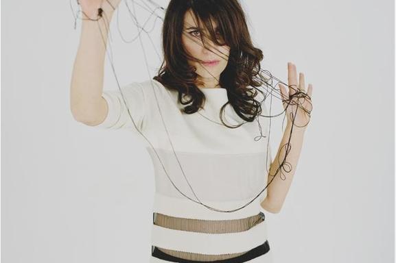 Casting Figuration : pour Clip "sucrer les fraises" du nouvel album la Grande Sophie! Avec albums à gagner !