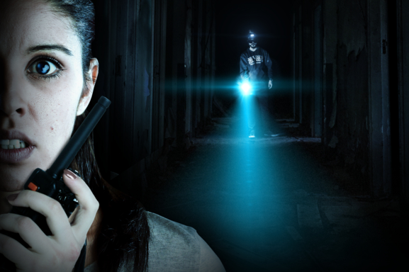 Halloween : Découvrez l'escape game Panik Room, l’expérience paranormale la plus immersive de Paris !