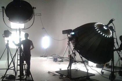 L’équipe et les membres de Casting.fr vous racontent le tournage du dernier clip de Dj Assad !