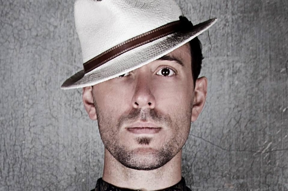 Curio City le nouvel album très personnel de Charlie Winston