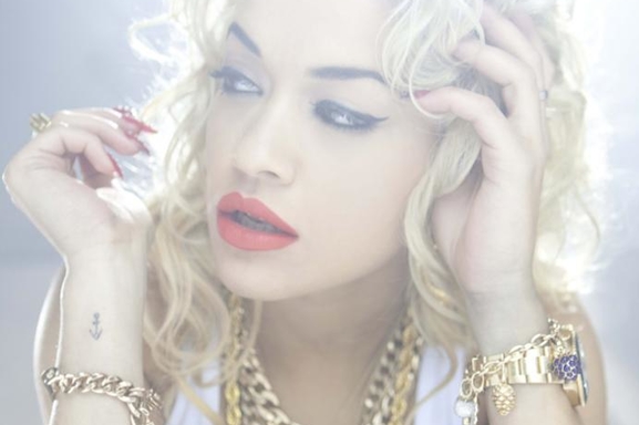 Rita Ora en showcase à Paris, Casting.fr vous invite !