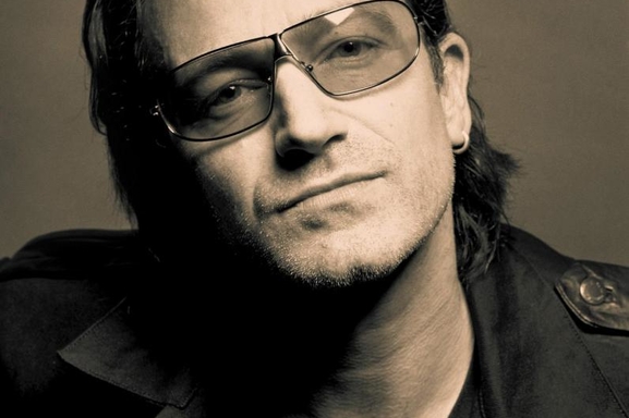 Bono se lance dans la mode!