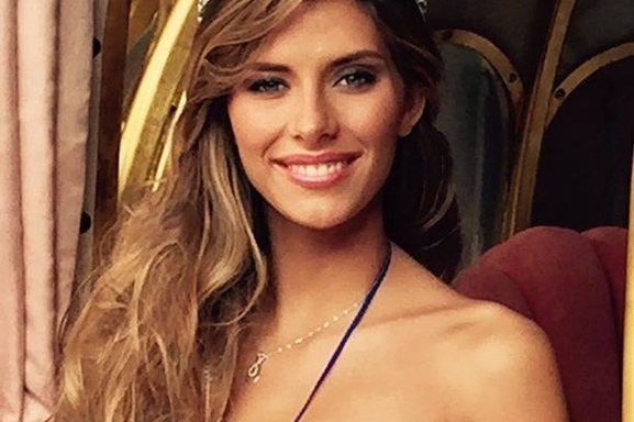 Camille Cerf, Miss Nord Pas-de-Calais est Miss France 2015. Un show très Hollywoodien pour Miss France cette année !