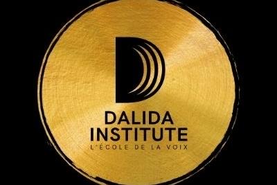 ÉVÈNEMENT : Les inscriptions pour les stages du Dalida Institute sont ouvertes ! Venez bénéficier d'un accompagnement artistique complet aux côtés de professionnels