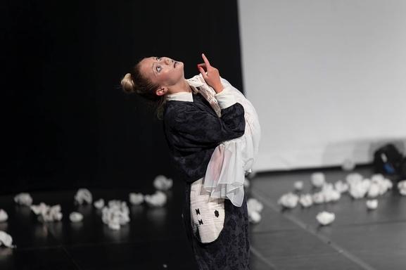 Résolution 2022 : 4 conseils pour avoir un book au top sur Casting.fr