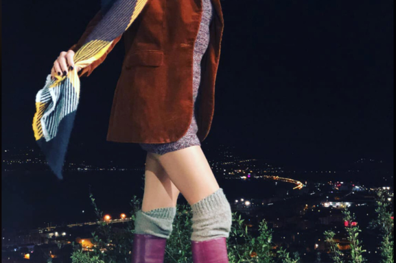 Zara Boutayeb, ancienne mannequin, photographe et à présent elle exprime son art à travers un recueil humaniste, Les pensées perdues.