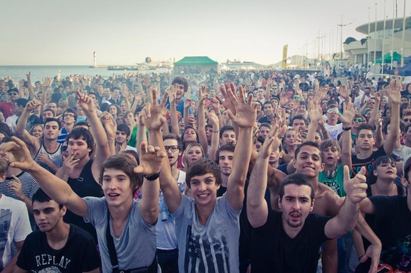 Partez pour Cannes et Les Plages Electroniques !