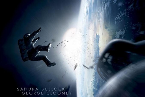 Alfonso Cuarón a de quoi être au 7ème ciel avec son fim "Gravity" qui explose tous les records !