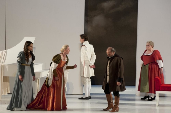 Tartuffe le classique de Molière à ne pas manquer au théâtre de paris!