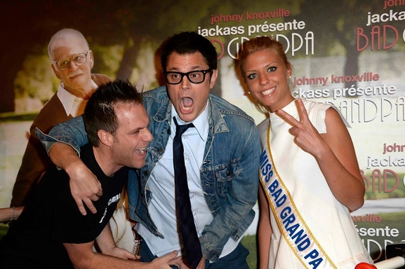 Jackass revient avec le 4ème volet "GrandPa" plus déjanté que jamais avec Johnny Knoxville!