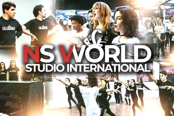 Formez vous chez NS WORLD studio à la comédie musicale! Casting.fr vous offre des cours d'essai.