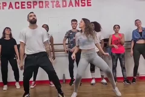 Vous voulez découvrir l'univers de la danse hip-hop? Casting.fr vous offre 4 places pour un workshop