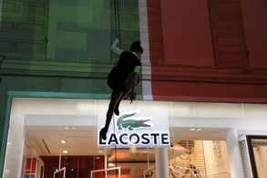 Lacoste investit les Champs Elysées !