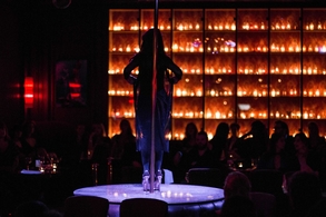 Le temple de la sensualité vous invite pour "La Nuit des Débutantes". Remportez vos entrées pour une soirée inoubliable au Secret Square, cabaret mythique au cœur de Paris !