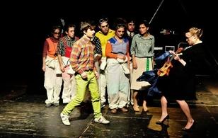 Casting.fr vous invite à découvrir ou redécouvrir le spectacle: La Fabrique en vous offrant des places