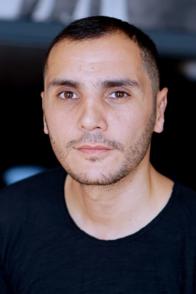 Comment faire bonne impression lors d'un casting ? Le directeur de casting Mourad Frarema vous répond sans filtre