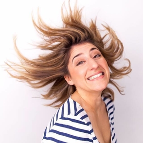 "Chaque jour faire une petite action vers son but" le conseil de Marion Mezadorian, une artiste accomplie !