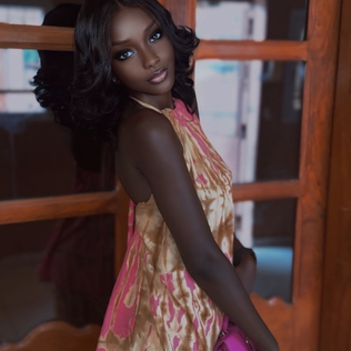 Queen221