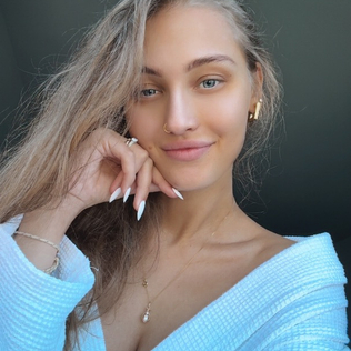 Karina04