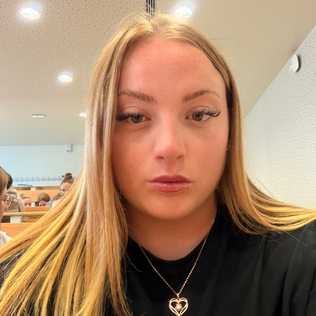 lauraaqmr
