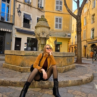 Vira_Blond