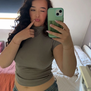 coralie151825