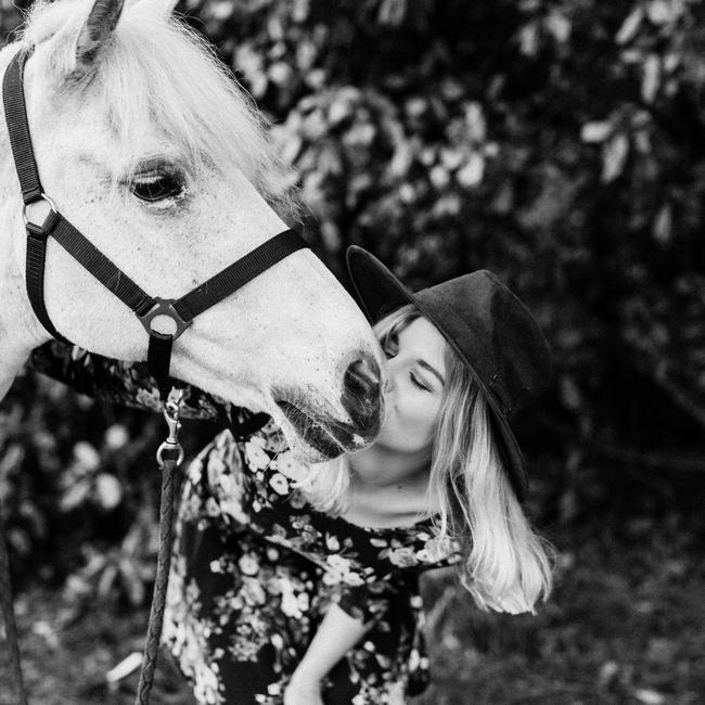 AnneCharlotteG