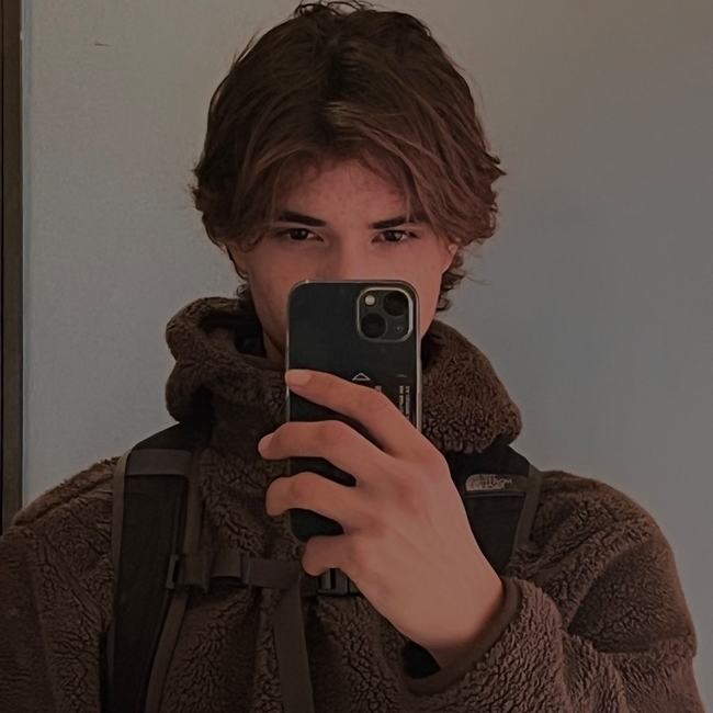Andrew3005