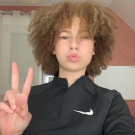 Yeleenmj