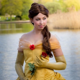 Khaleesi77