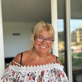 martine24