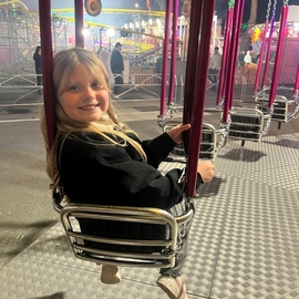 Emy225
