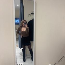 Leana17
