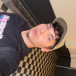 isak_tayko