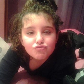 angie06800