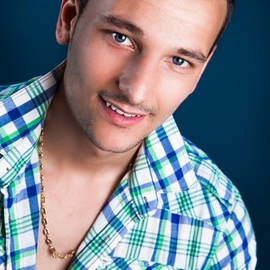 axel2054