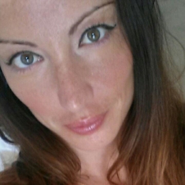 Claire7577