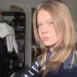 Clara0