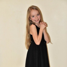 Chloe9