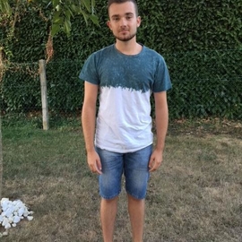 hugo06