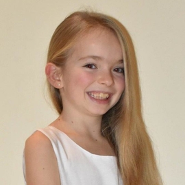 Chloe9