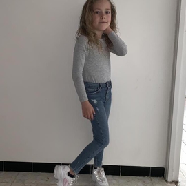 Ynea2401