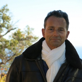 1334
