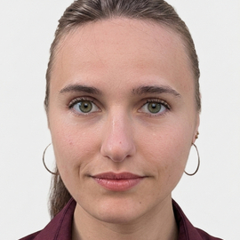 Louise8